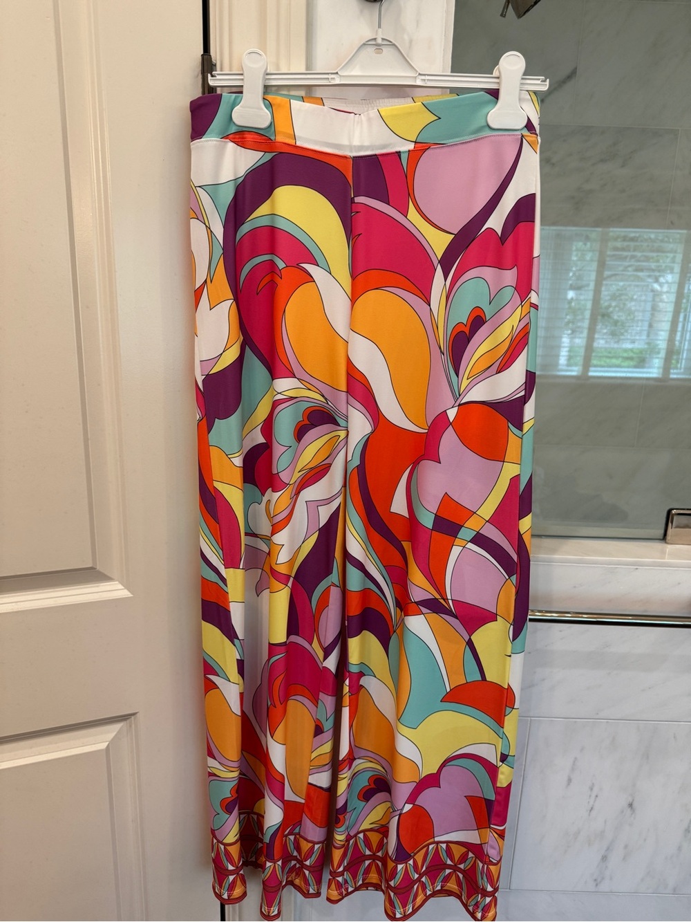 Vibrant Retro Print Flowy Pants